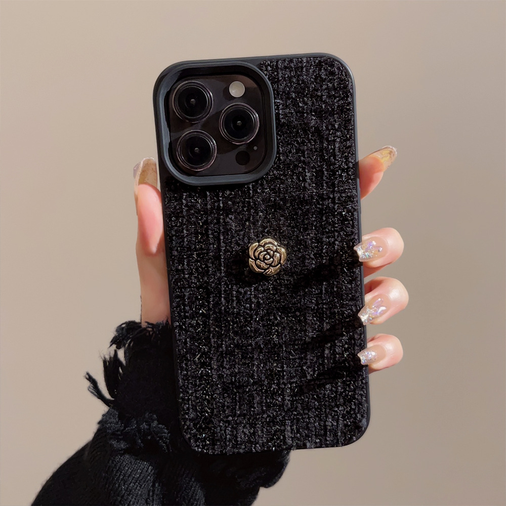 Luksusowe etui na telefon z tr – Embroidery Embellishments recenzja i cena