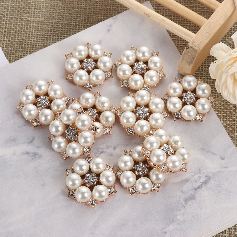Piękna perłowa woda diamentowa – Embellishments For Scrapbooking recenzja i cena